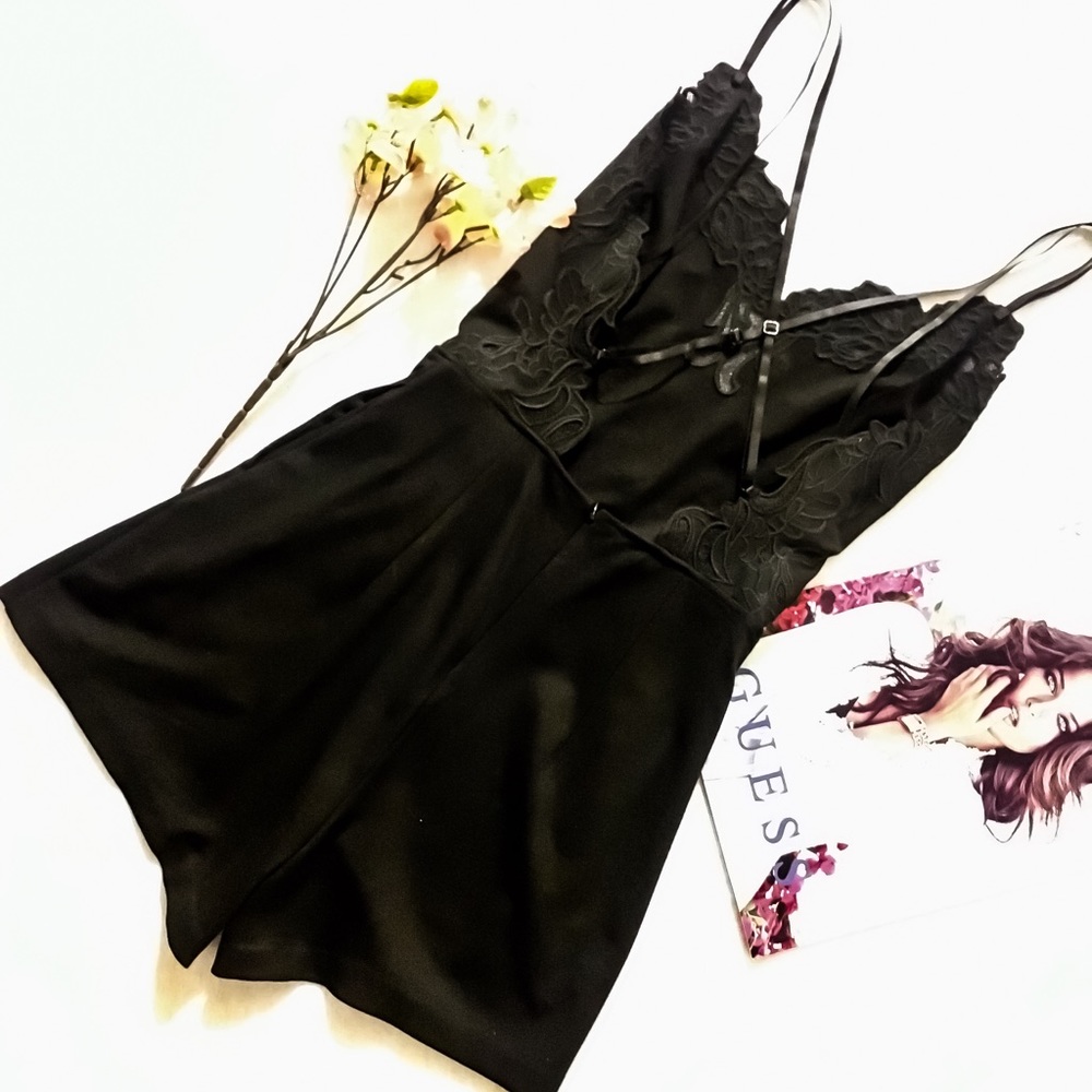 π»GUESS?π» Backless Romper - Picture 5 of 8